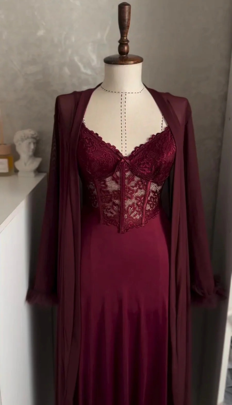 imgi_18_947DC12E-8B40-45E1-974C-C51289348649_900x